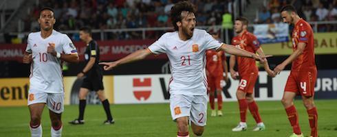 silva-celebrating-fyrom-epa110617_0_2_0_0_0