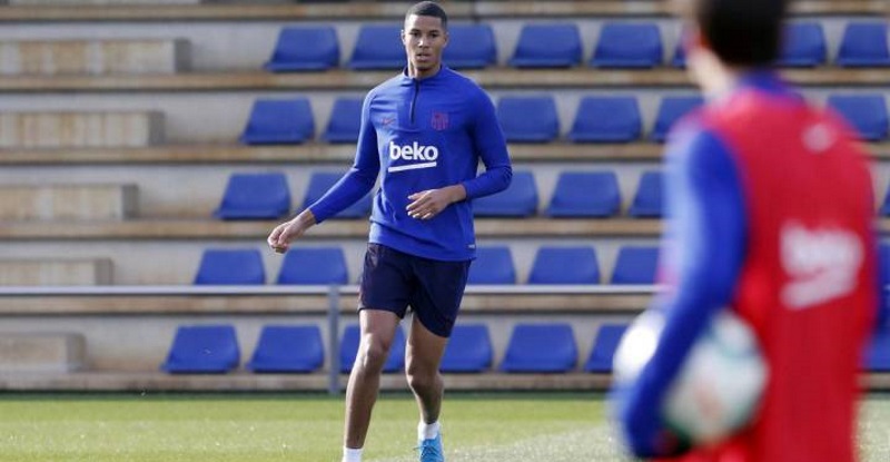 Xavier Mbuyamba Barcelona