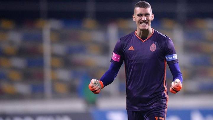 Lille eye Atletico Madrid stopper Ivo Grbic