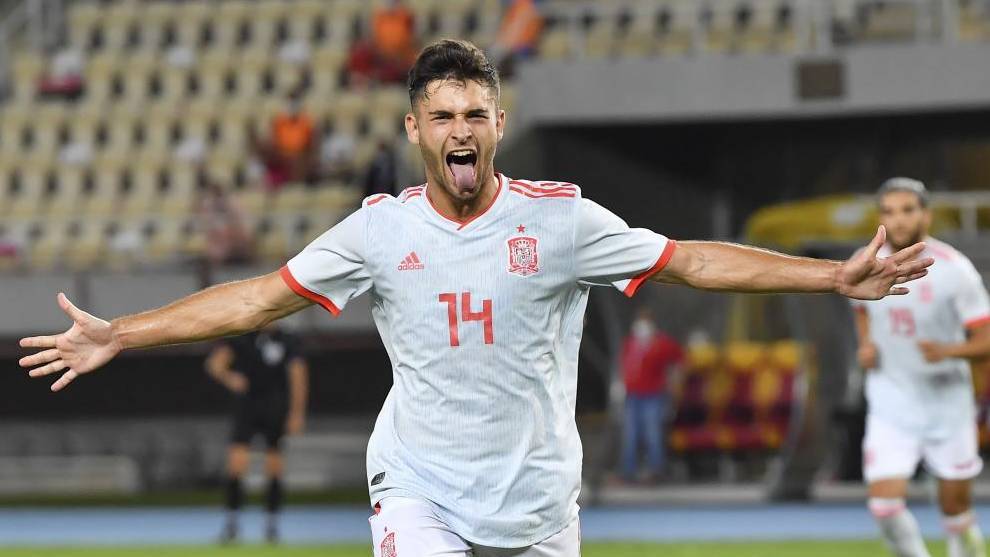 Hugo Duro for Spain Under-21