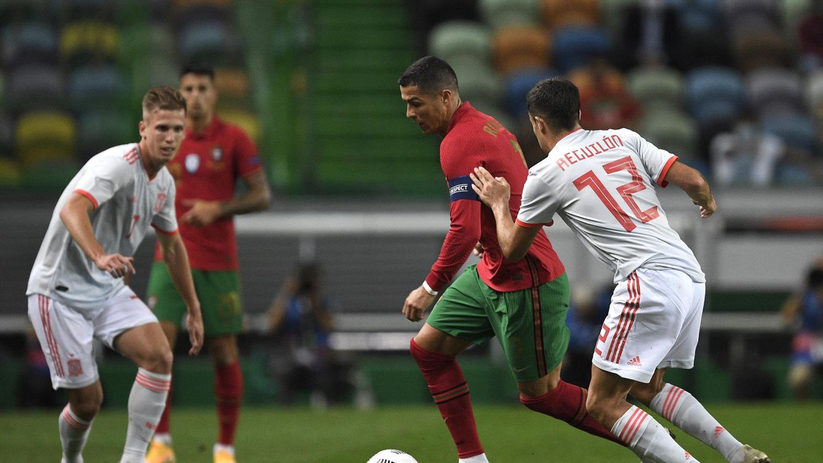 Portugal v Spain