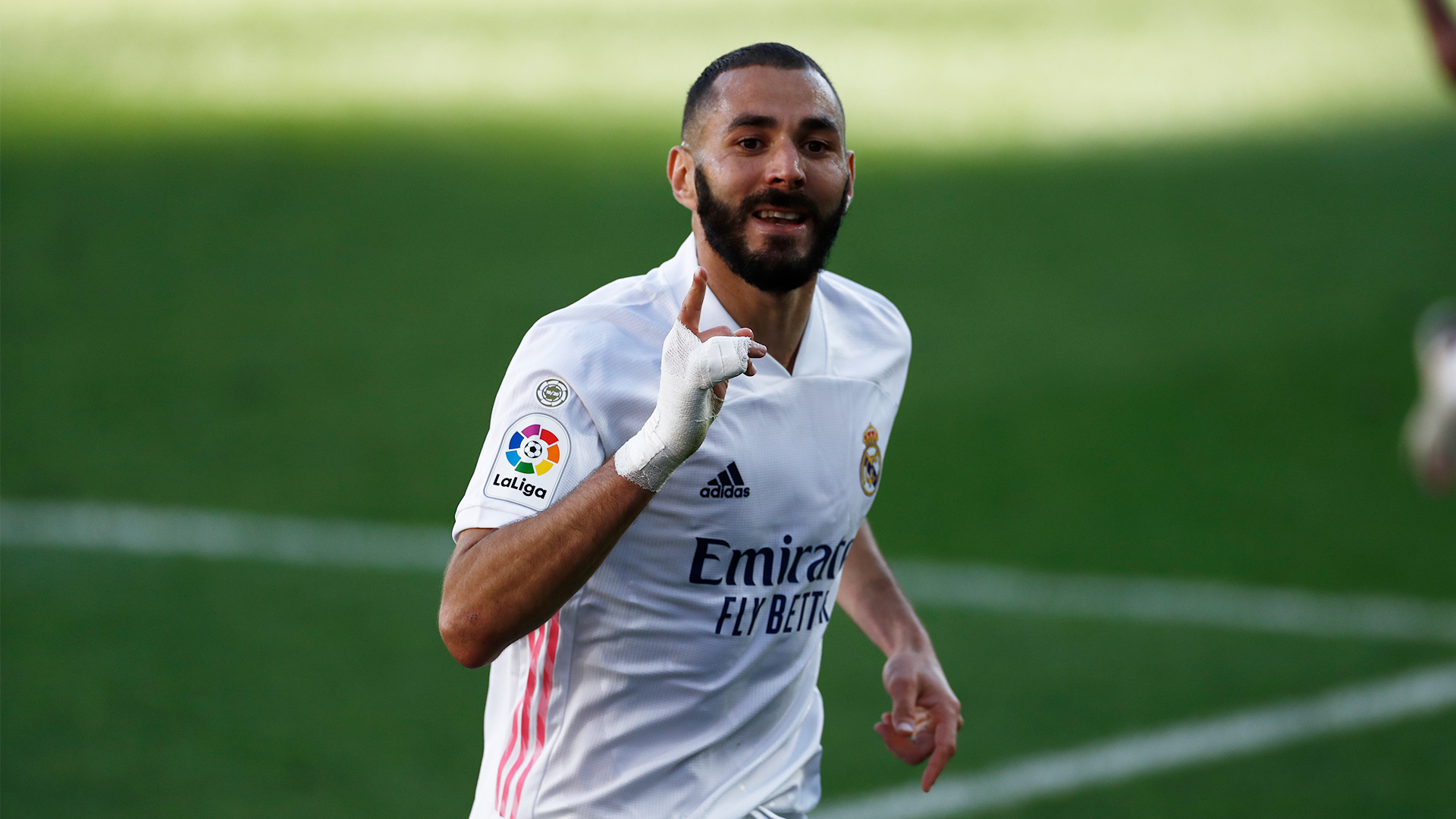 KING KARIM BENZEMA KB9 NUEVE BALLON D'OR DU PEUPLE Sticker for Sale