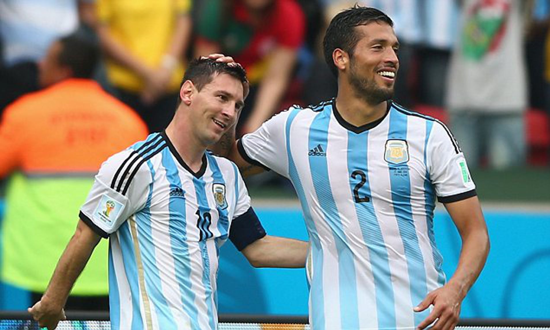 Barcelona linked with veteran Argentine and teenage Spaniard to cure their centre-back problem