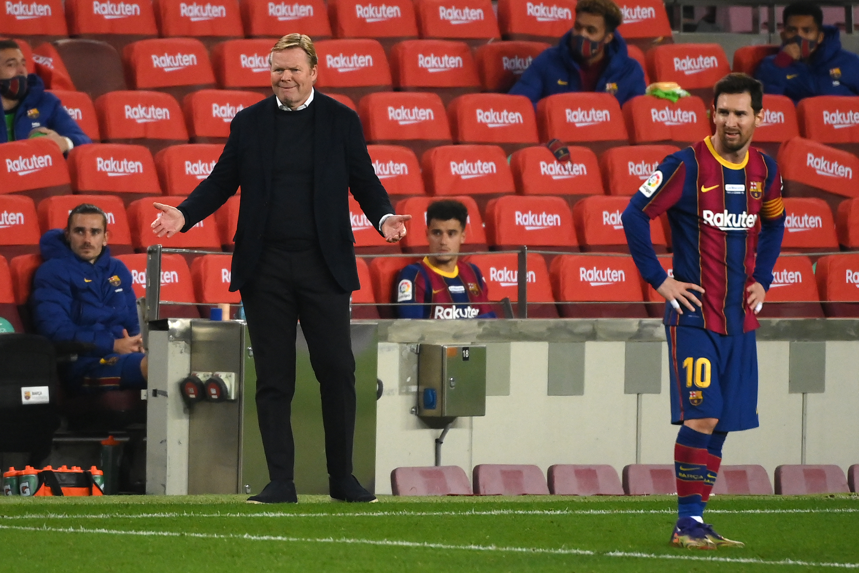 Barcelona boss Ronald Koeman