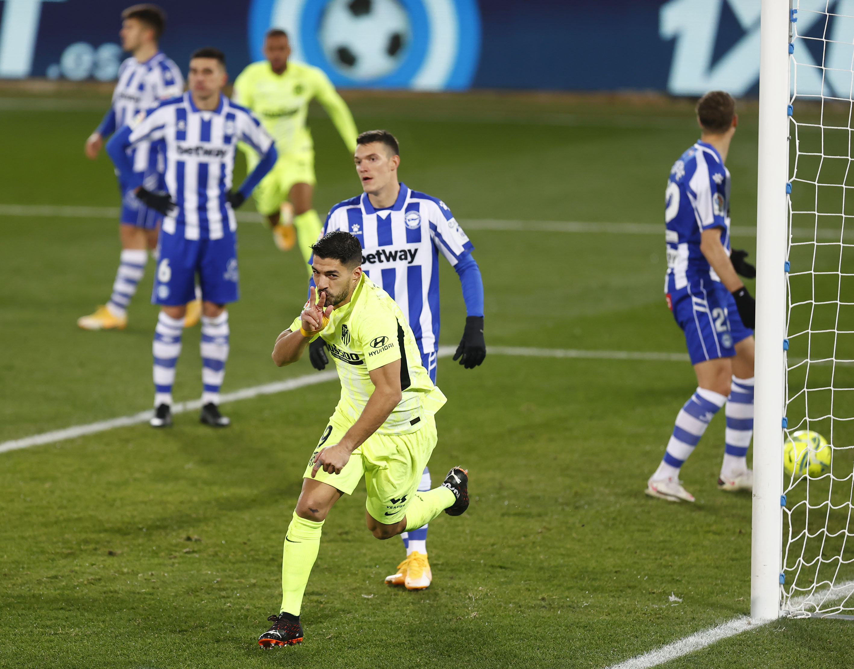 Alaves v Atletico Madrid