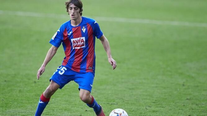 The Spanish player that Barcelona president loves and wants to sign