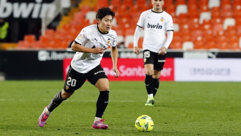 Kangin Lee, Valencia