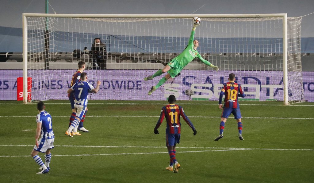 Watch: Thrilling penalty shoot-out victory sends Barcelona into the Supercopa de Espana final