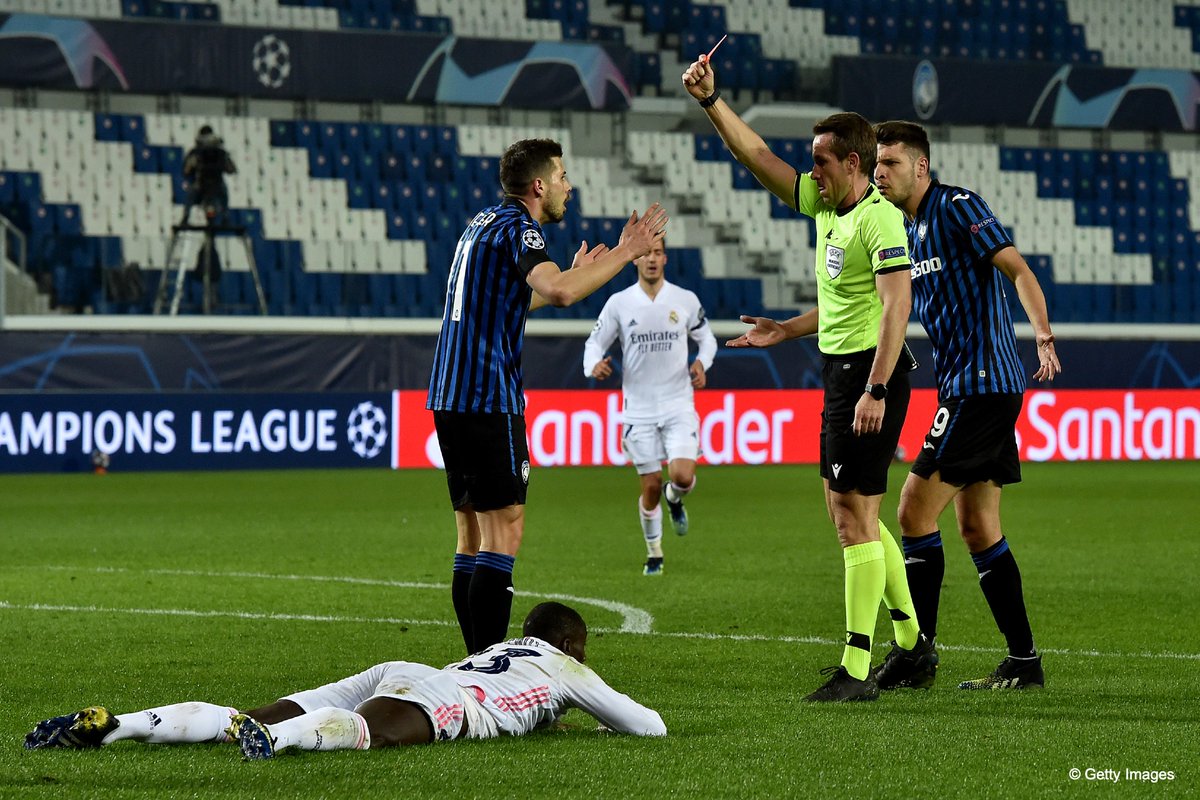 Atalanta red card
