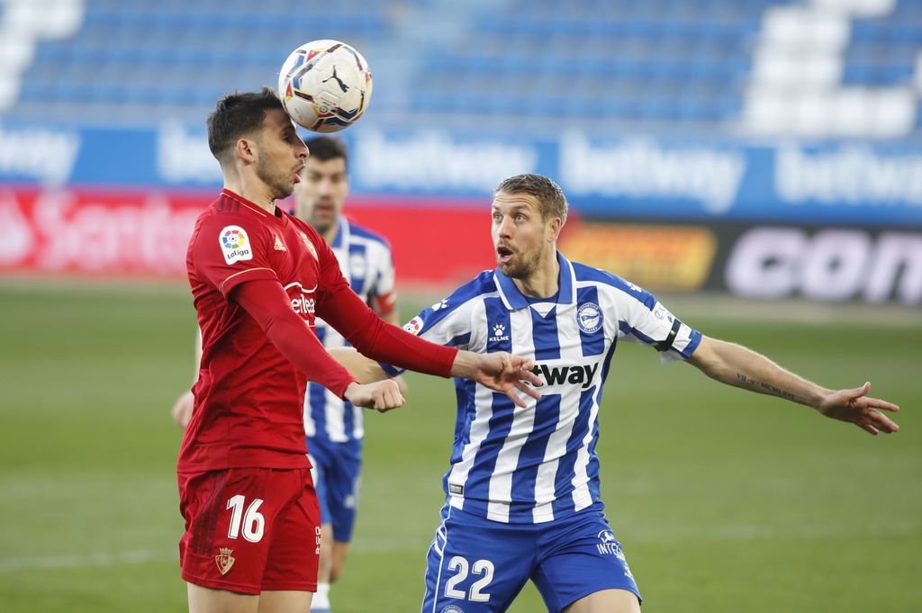 Osasuna v Alaves