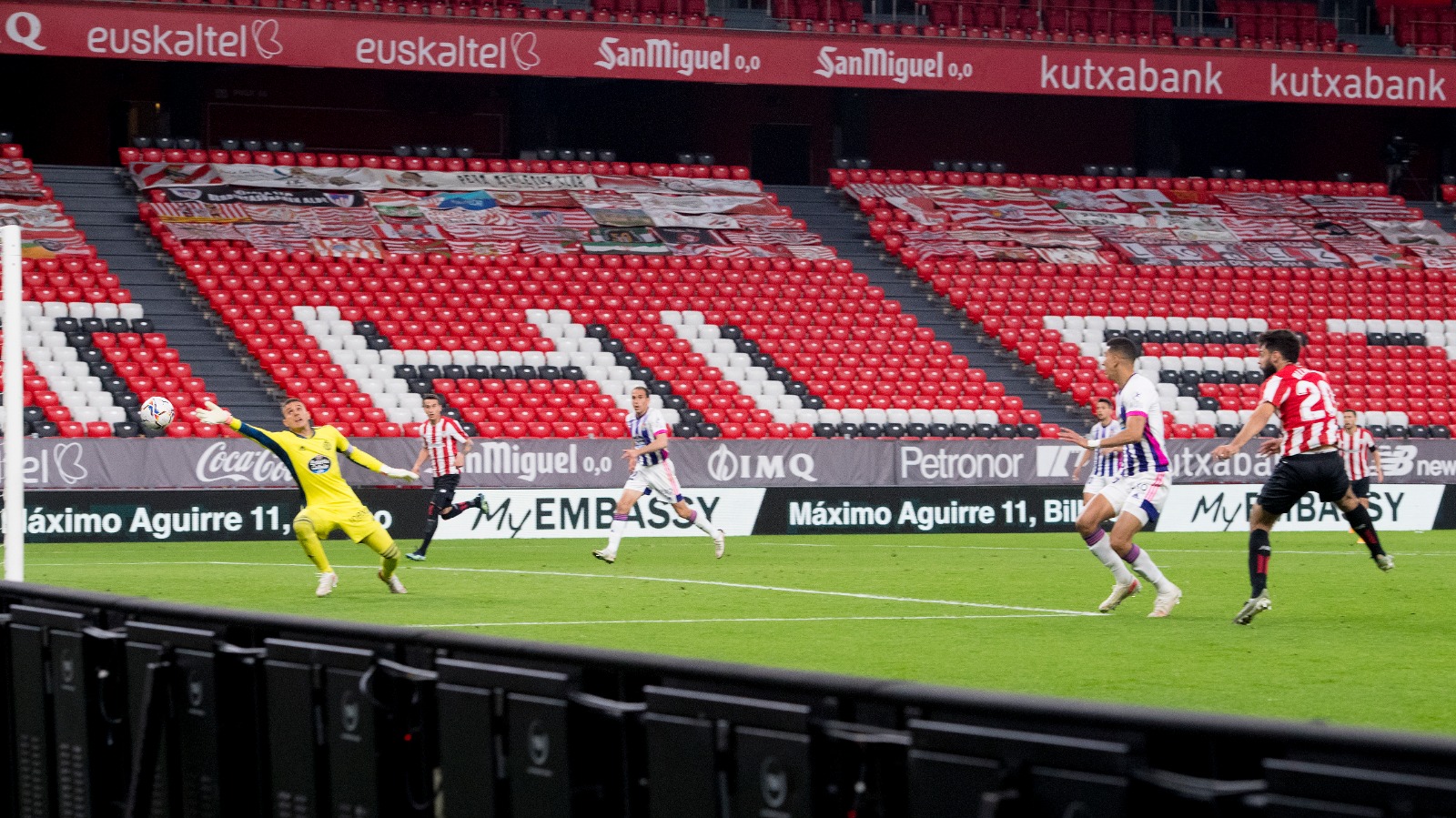 Athletic Bilbao v Real Valladolid
