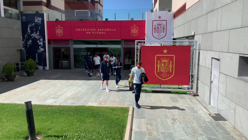 Spain v Portugal