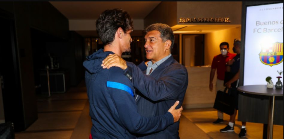 Alex Collado and Joan Laporta