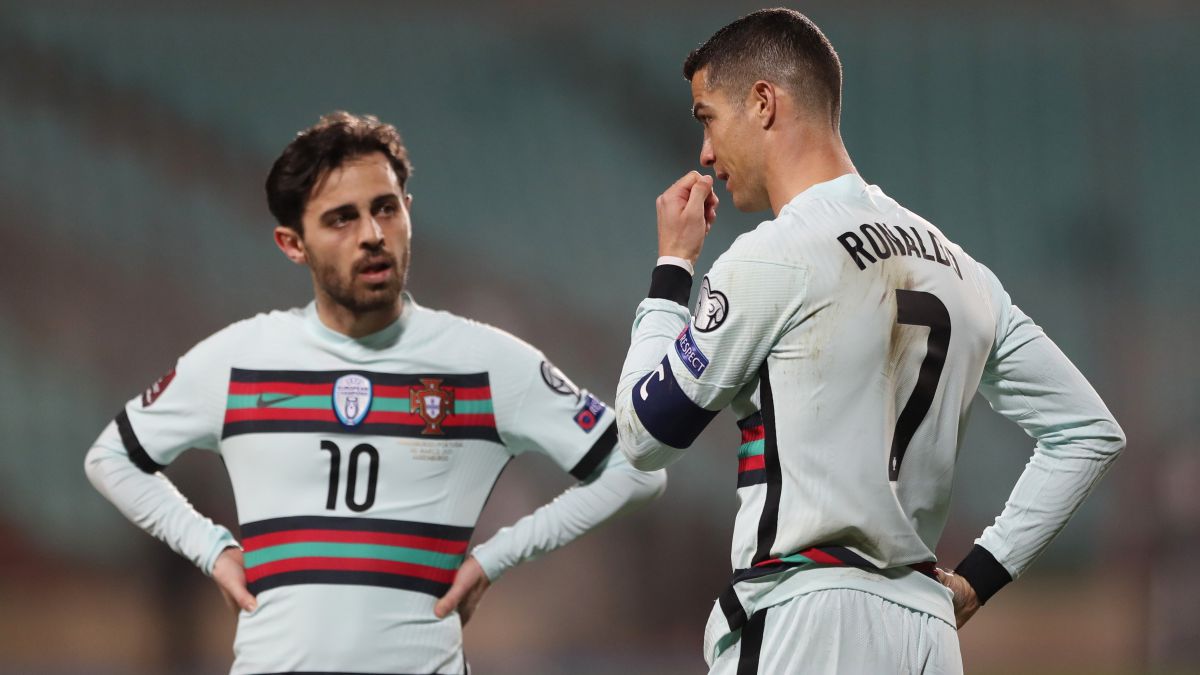 Bernardo Silva and Cristiano Ronaldo