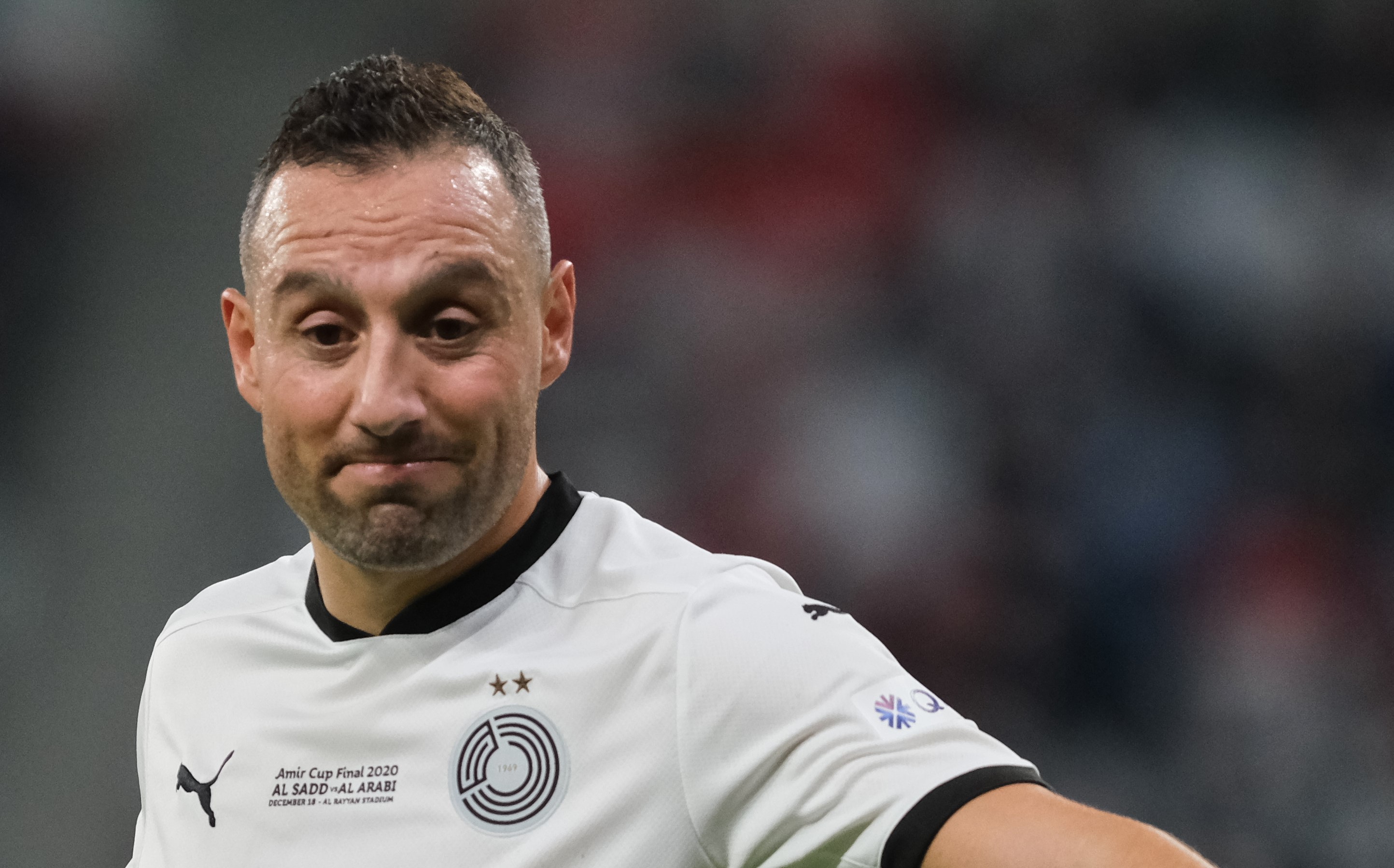 Santi Cazorla has been chat ting about Xavi