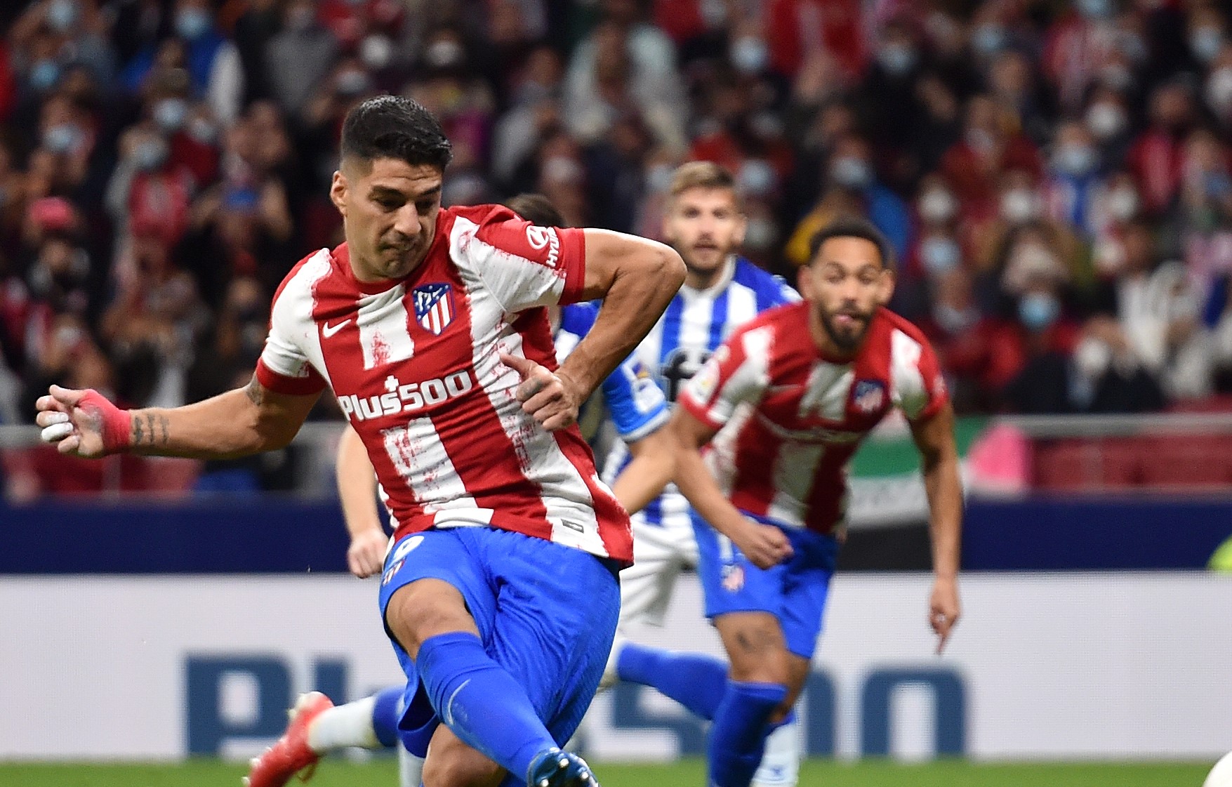 Merino says he hardly touched Suarez