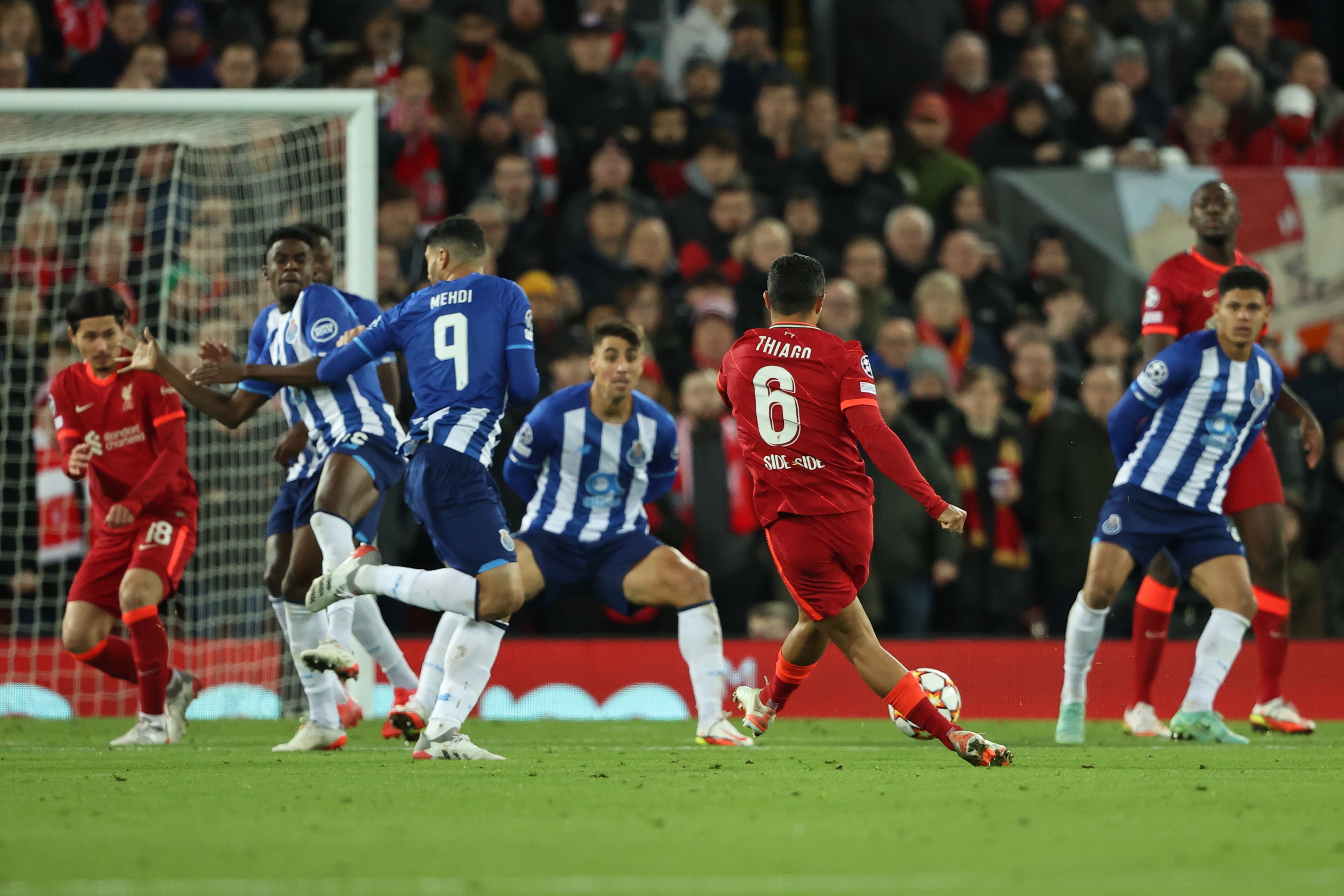 Watch: Thiago Alcantara scores jaw-dropping goal for Liverpool in the Champions League