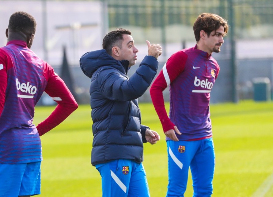 Xavi tells his Barcelona squad they have to believe in themselves more