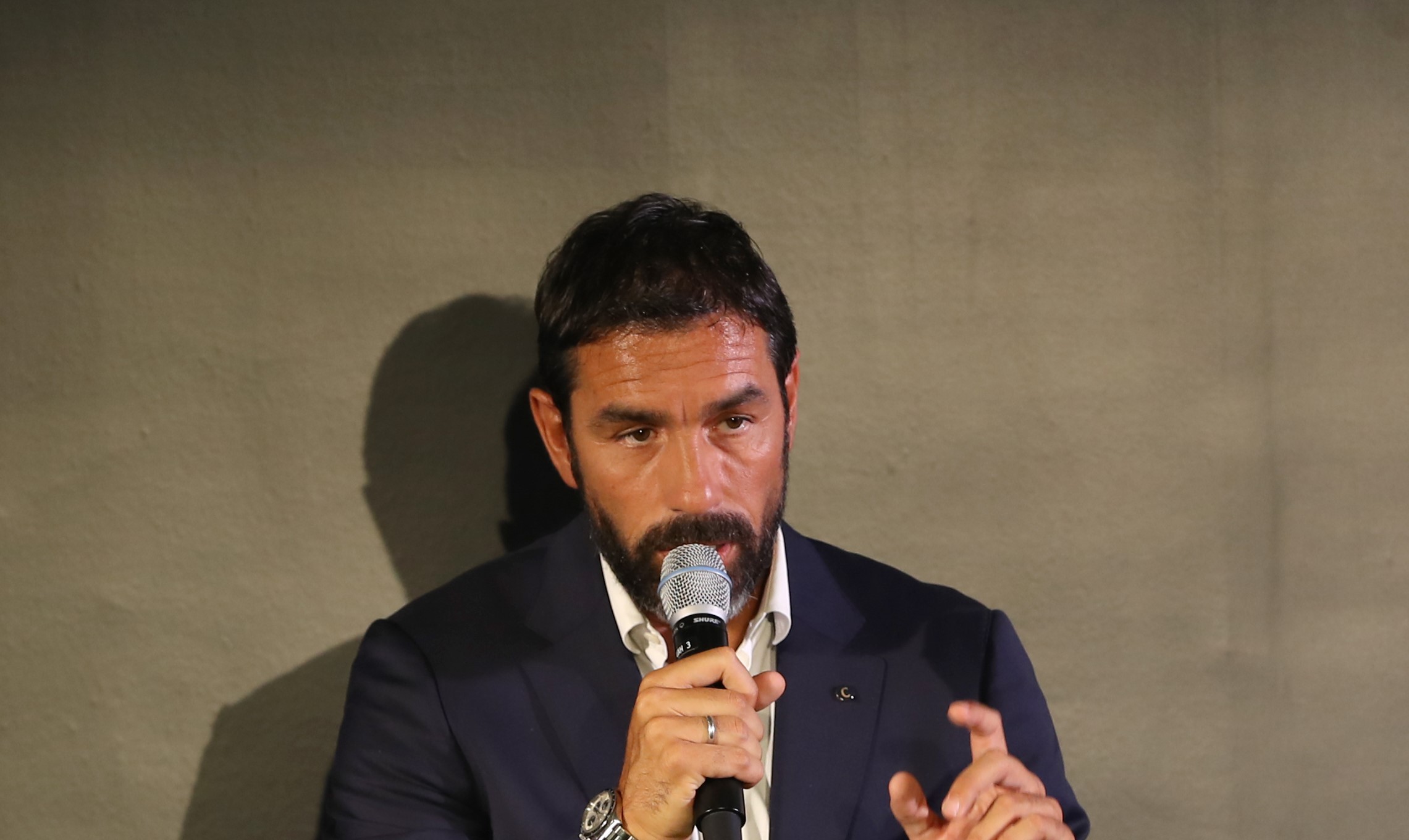 Robert Pires has been talking about Ousmane Dembélé