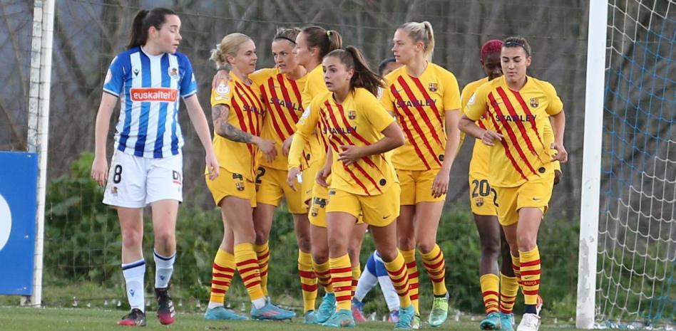 Barcelona Femeni beat second-placed Real Sociedad 9-1 to go 19 points clear