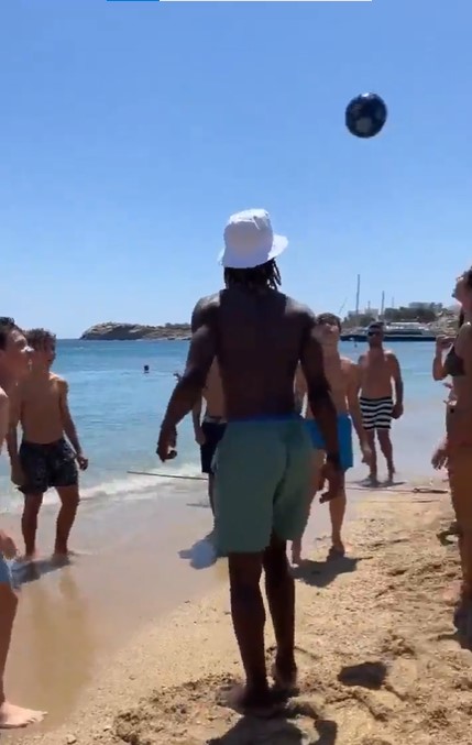 Watch: Real Madrid’s Eduardo Camavinga entertains kids with ball on holidays Watch: Real Madrid’s Eduardo Camavinga entertains kids with ball on holidays