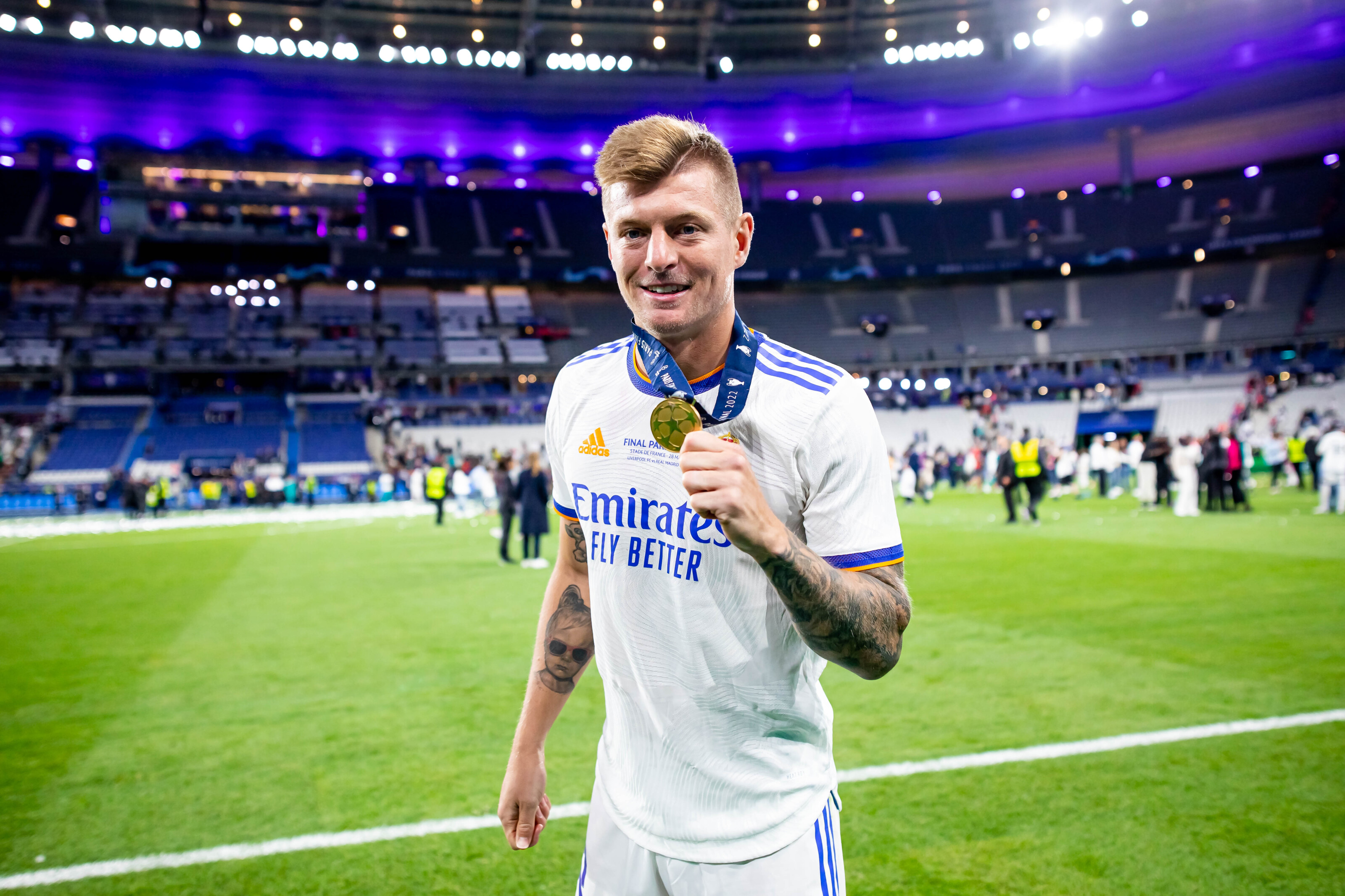 Real Madrid are afraid Toni Kroos is going to follow in the footsteps of Zinedine Zidane