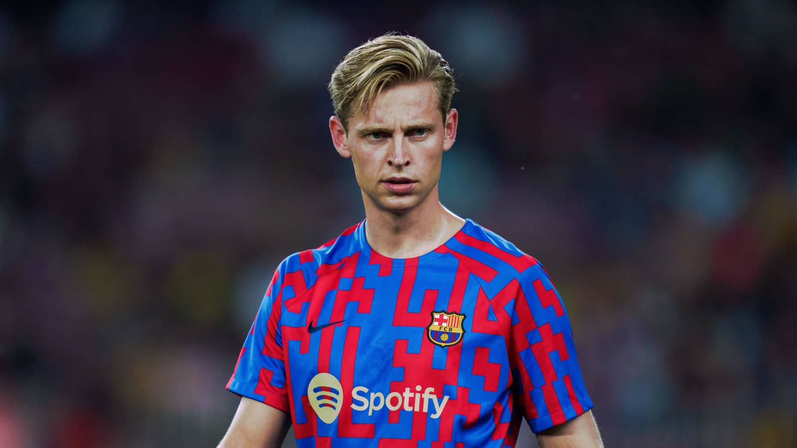 Manchester United set to make final push to sign Frenkie de Jong from Barcelona