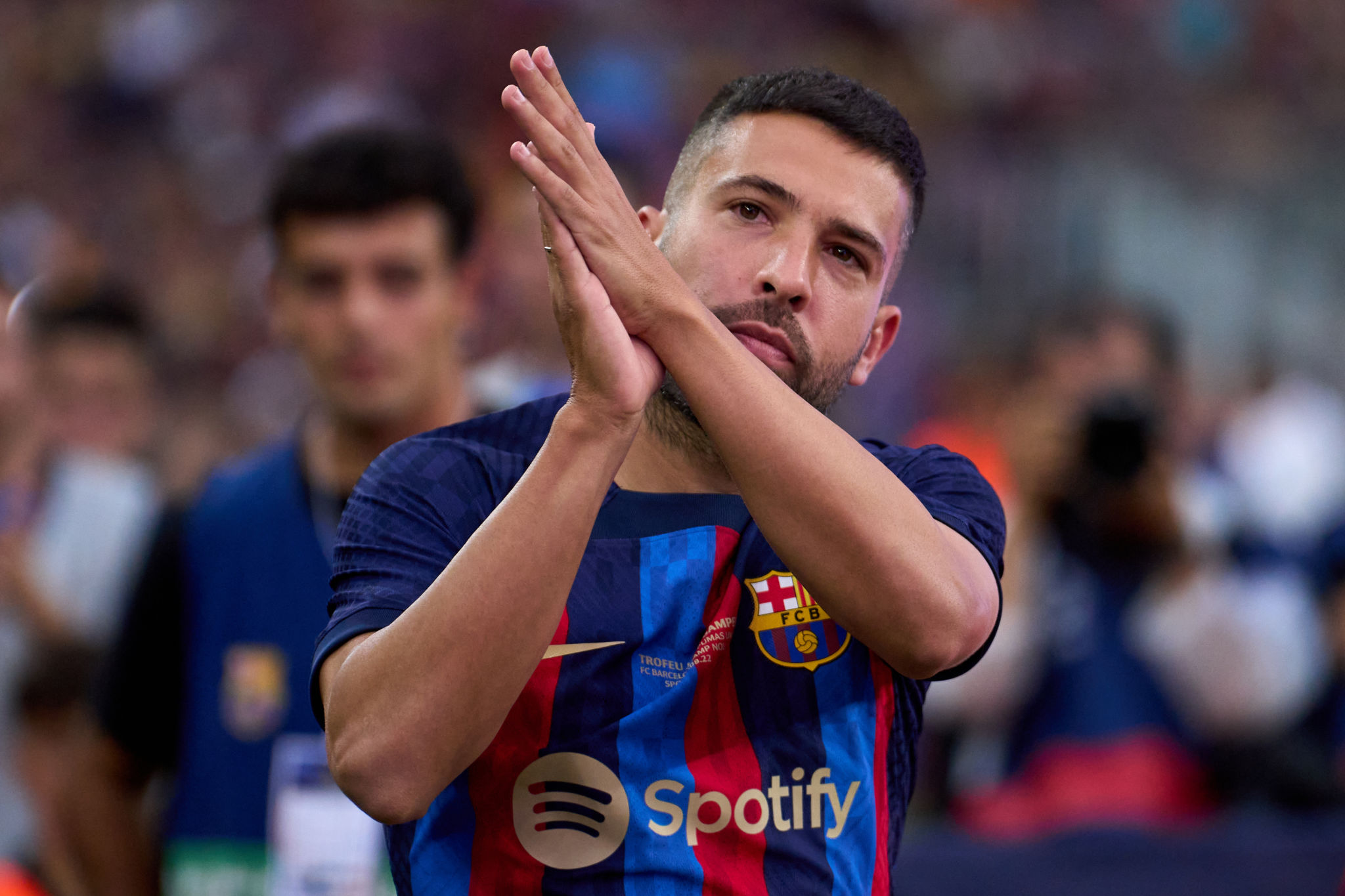Barcelona meet with Jordi Alba agents to discuss future with two options on the table