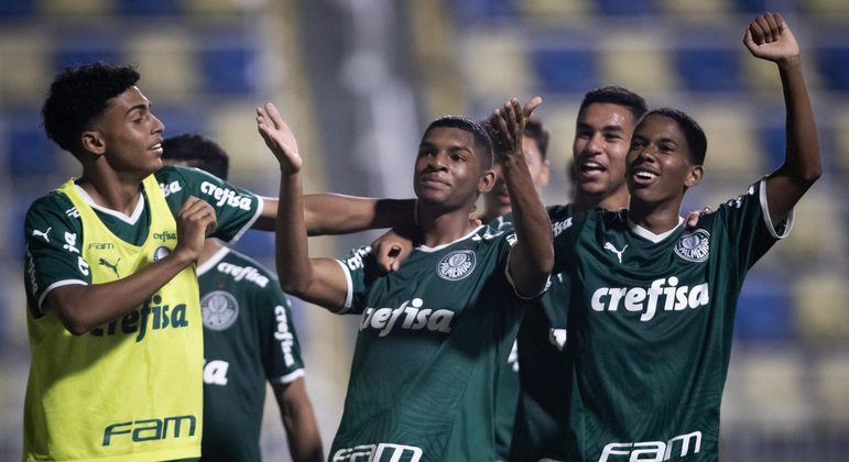 Estevao Willian