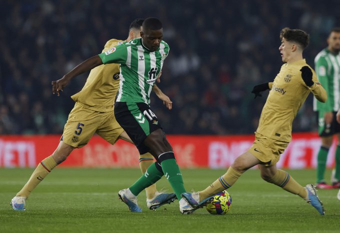 What William Carvalho said to get sent off against Barcelona, amid Real Betis fury