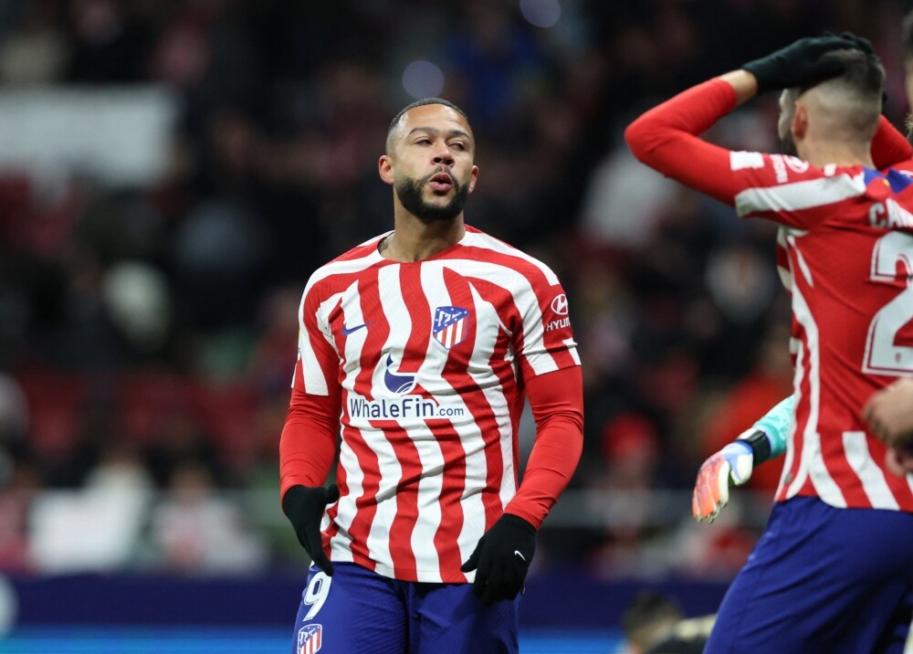 Atletico Madrid confirm further injury setback for Memphis Depay