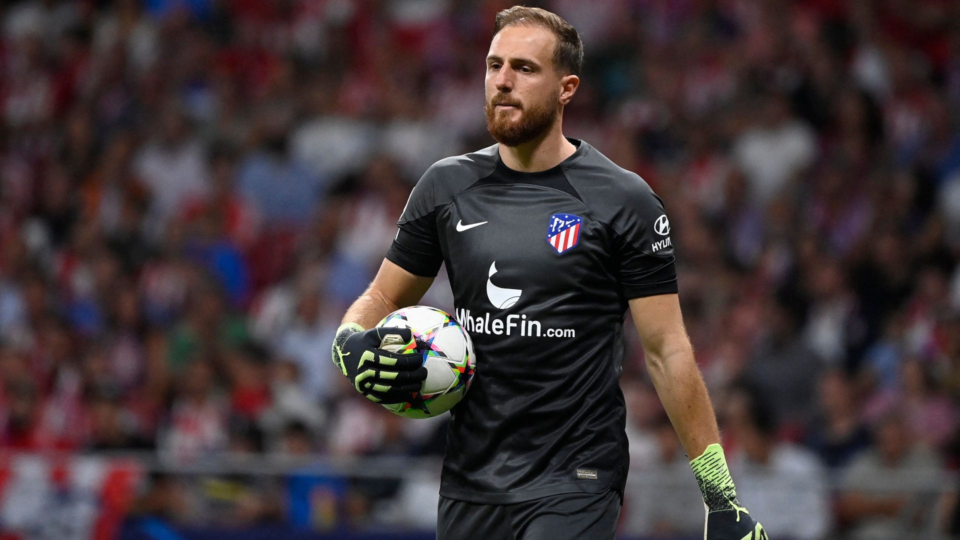 Atletico Madrid goalkeeper Jan Oblak potentially facing surgery on persistent injury