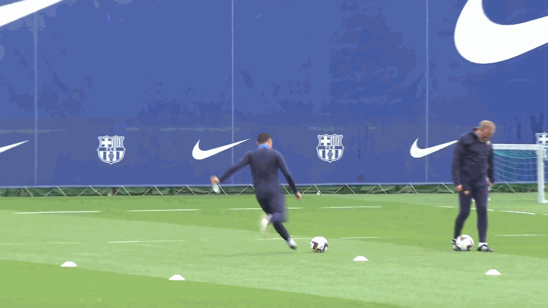 WATCH: Xavi Hernandez nails impressive trick shot during Barcelona training session
