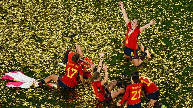 The Spanish team celebrate the World Cup.