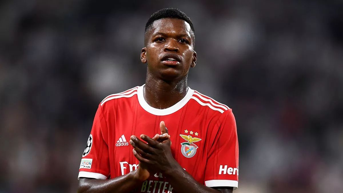Barcelona tracking defensive midfielder for next summer, aiming for €40m price tag Barcelona tracking defensive midfielder for next summer, aiming for €40m price tag