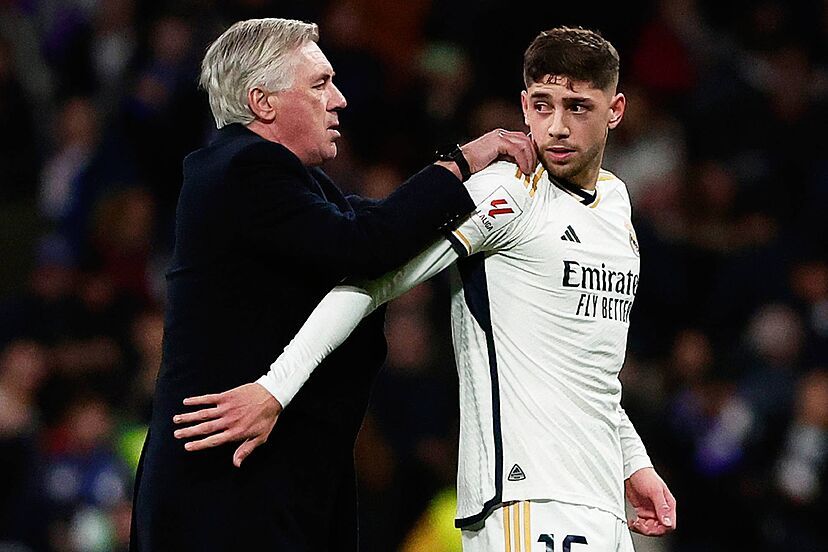 Carlo Ancelotti and Fede Valverde