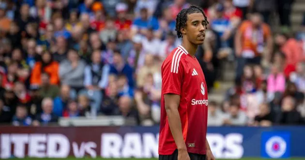 Leny Yoro for Manchester United