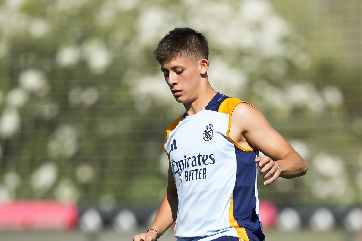 Arda Guler in training.
