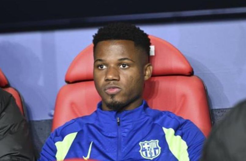 Ansu Fati on the bench.