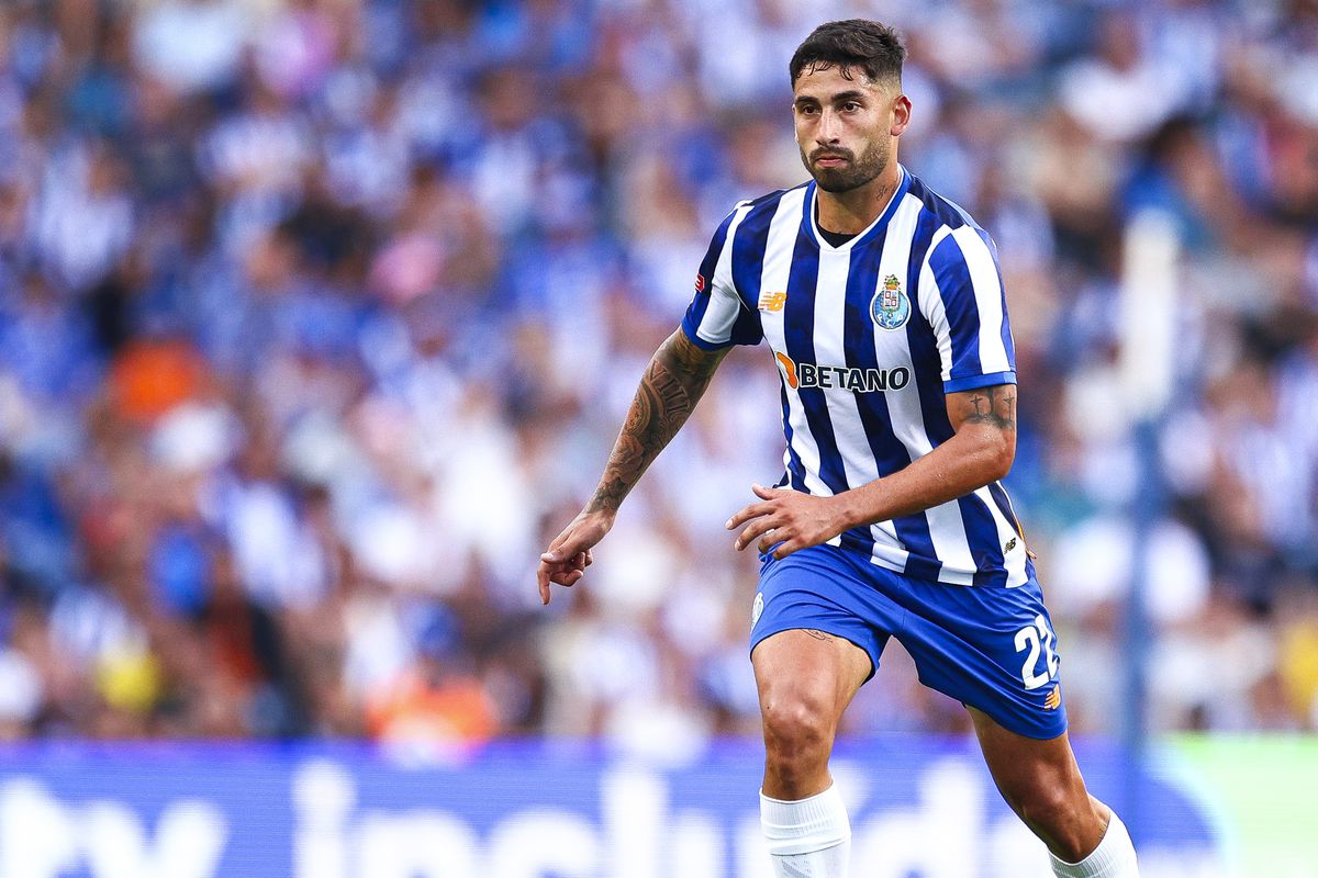 Alan Varela for Porto.