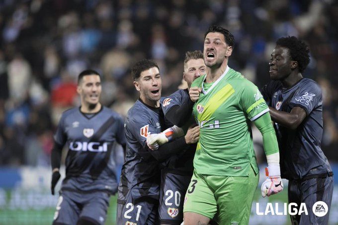 Agustin Batalla stops two penalties