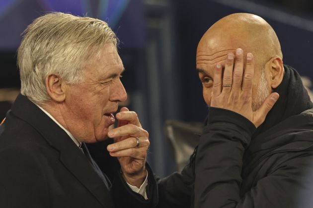 Ancelotti speaks with Guardiola.