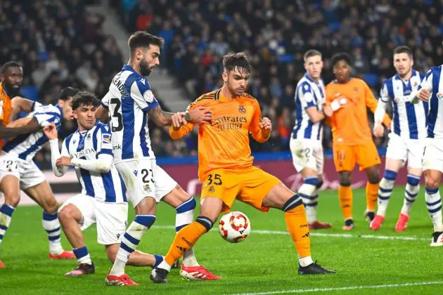 Asencio in action against Real Sociedad.