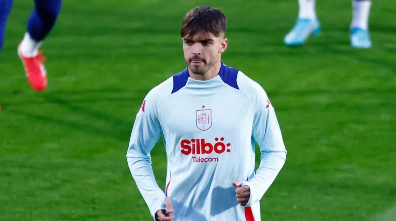 Asencio in training for Spain.