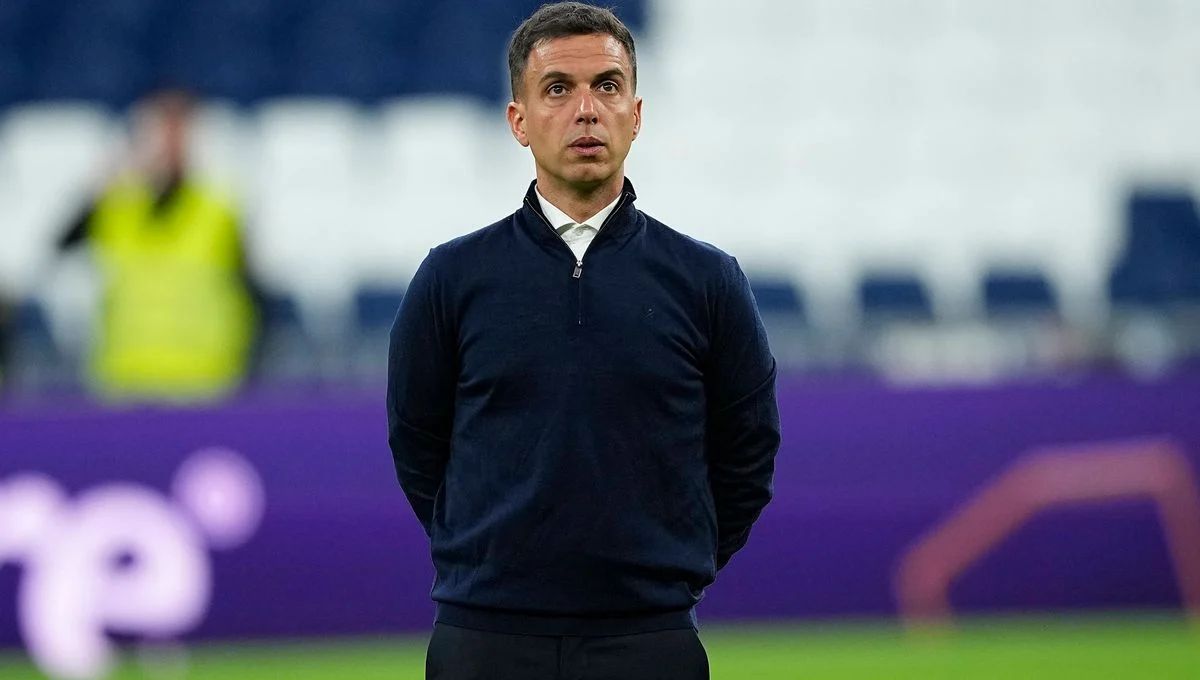 Borja Jimenez places his future in doubt.