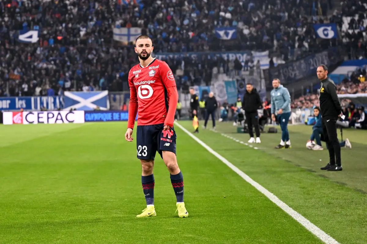 Zhegrova in action for Lille