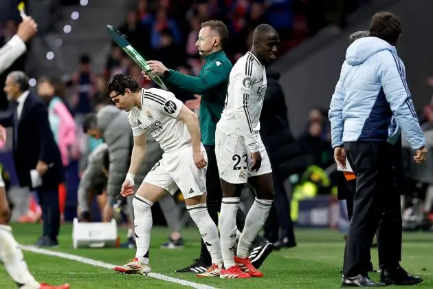 Fran Garcia replaces Ferland Mendy