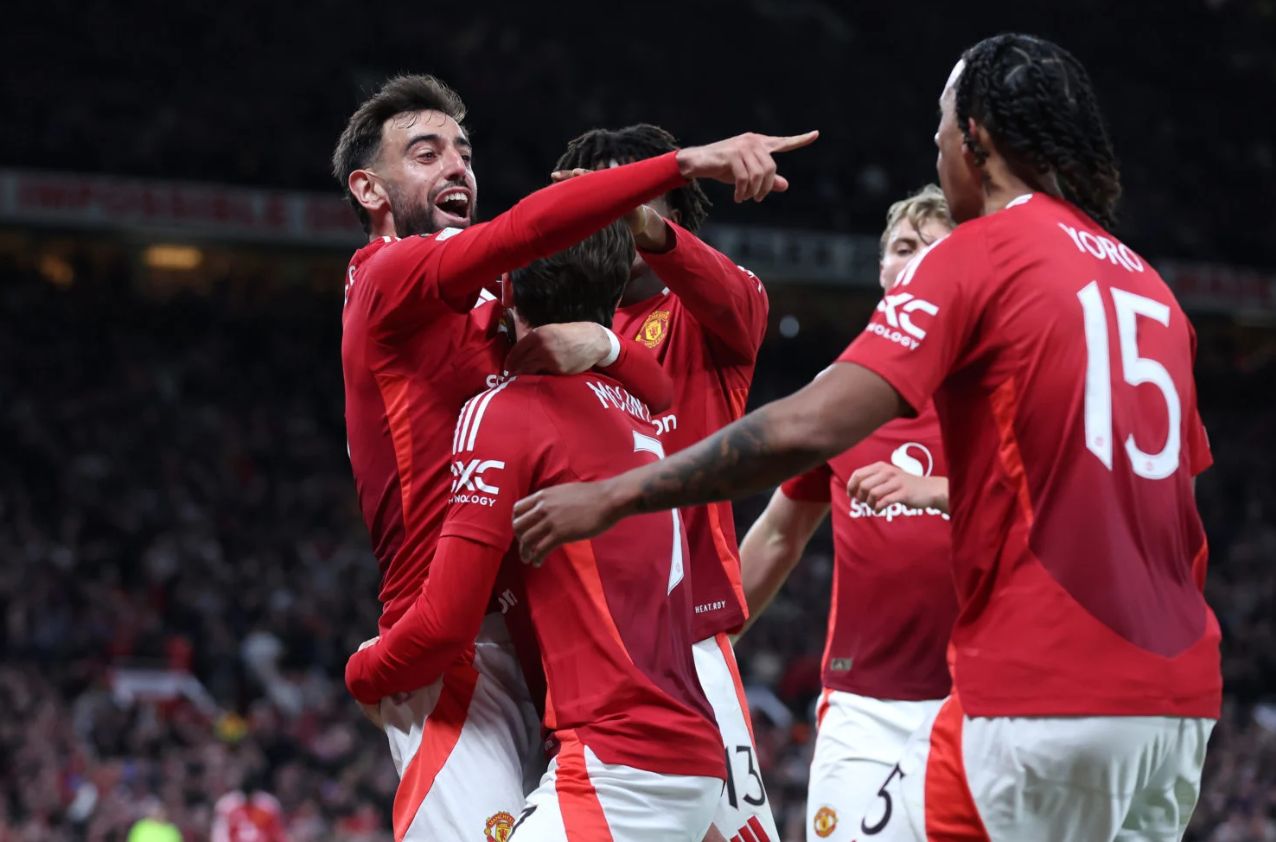 Manchester United celebrate against Athletic.