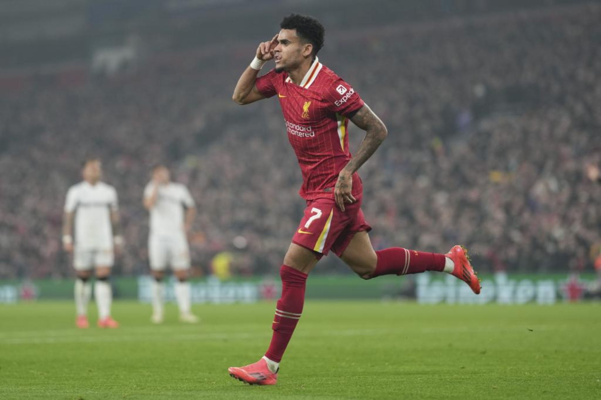 Diaz is keen on a move to Bayern Munich.