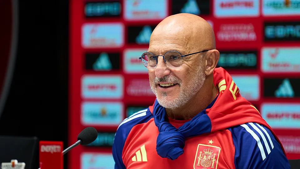 De la Fuente appears unhappy with Barcelona's handling of the injury.
